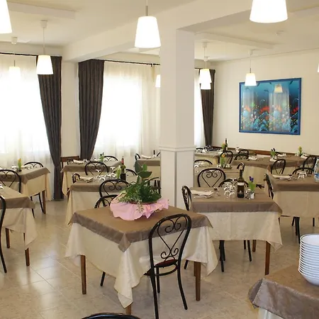 Helga 2* カオルレ