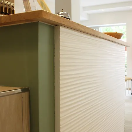 ホテル Helga カオルレ