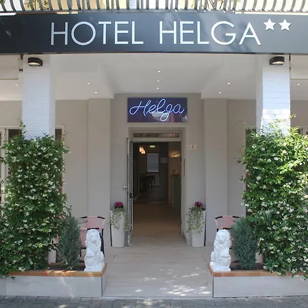 Helga Hotel 2*